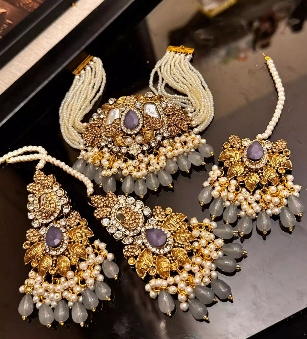 Handmade designer choker set