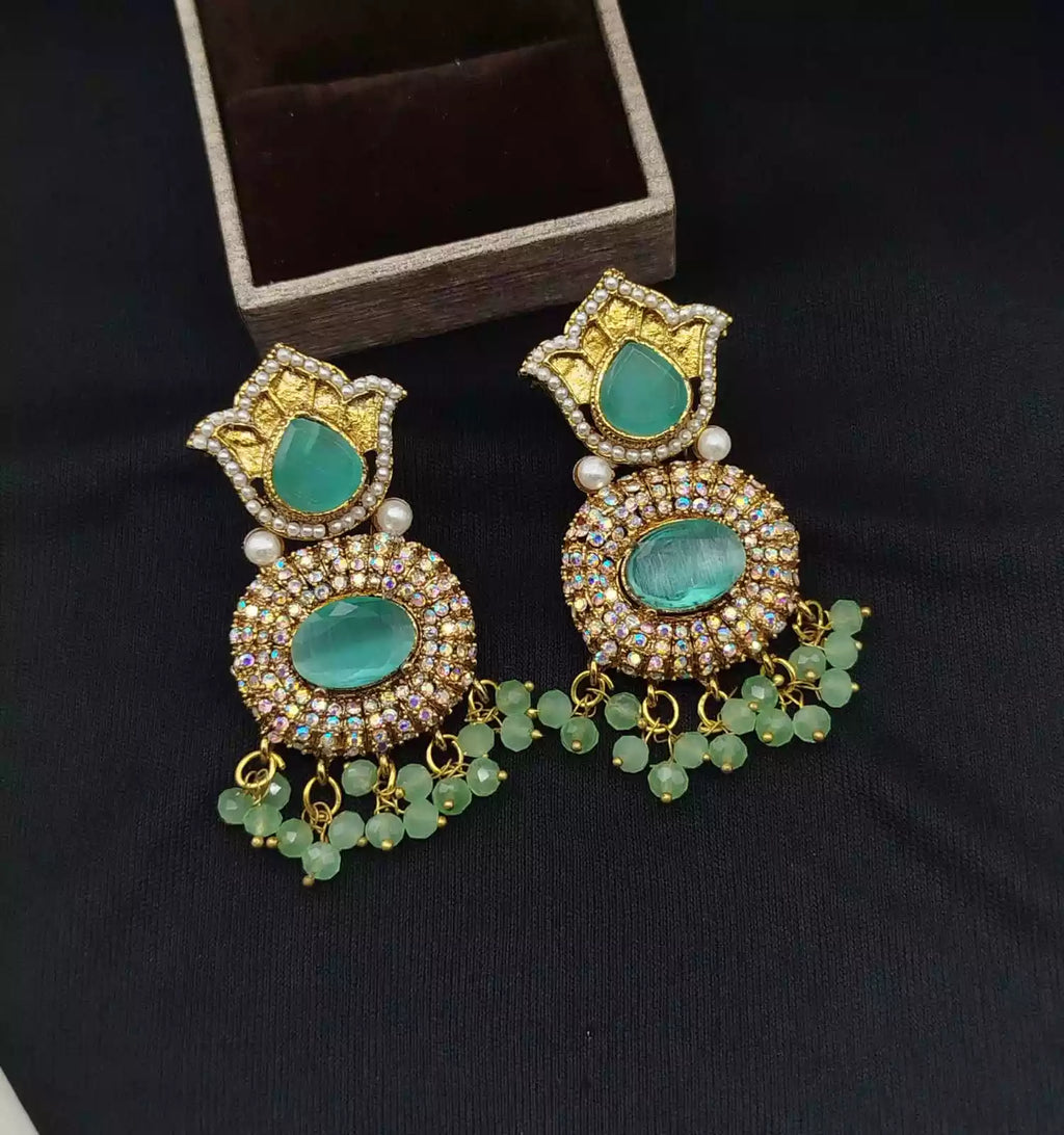 Zircon earrings