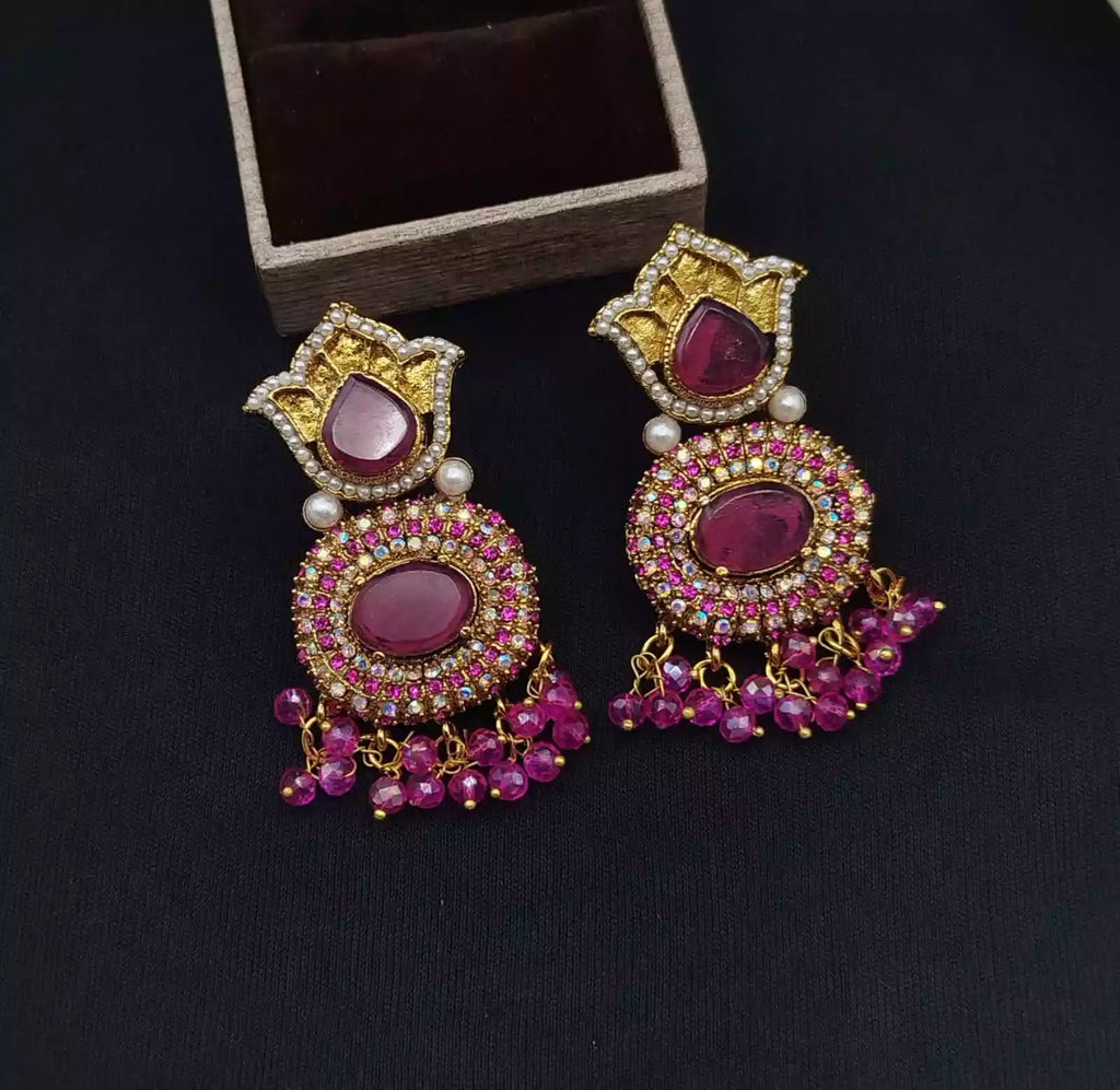 Zircon earrings