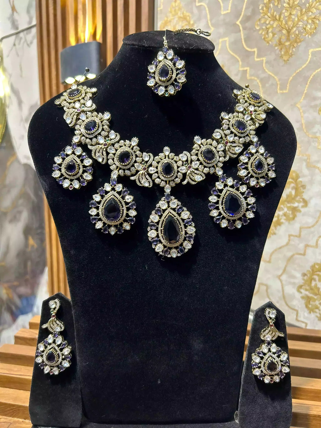 Diamond cut necklace set