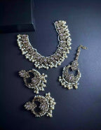 Reverse AD necklace set