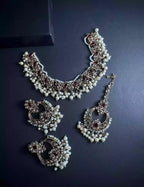 Reverse AD necklace set