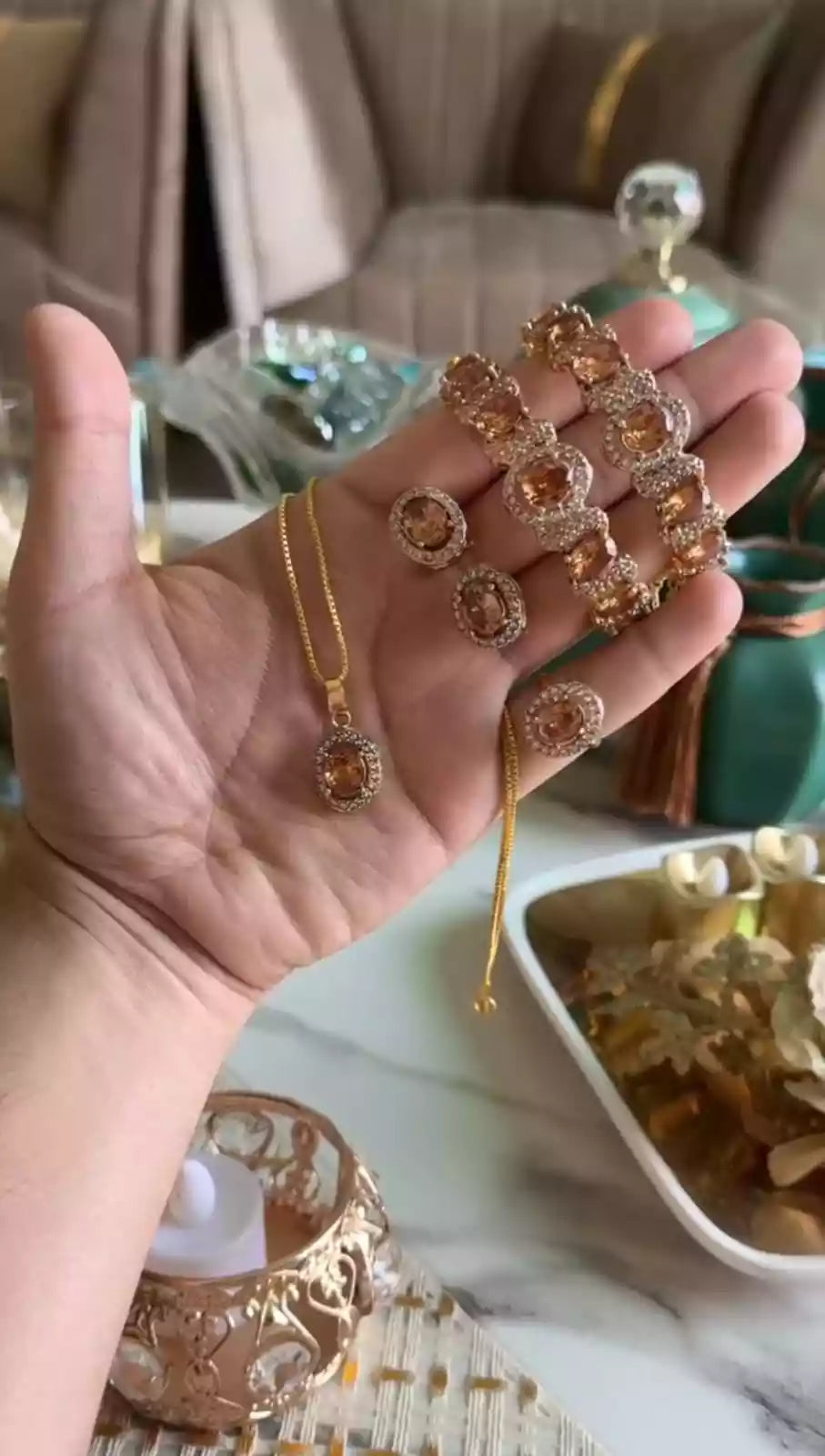 Zircon combo set with bangles