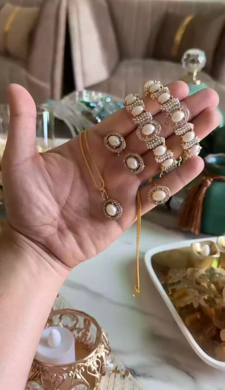 Zircon combo set with bangles