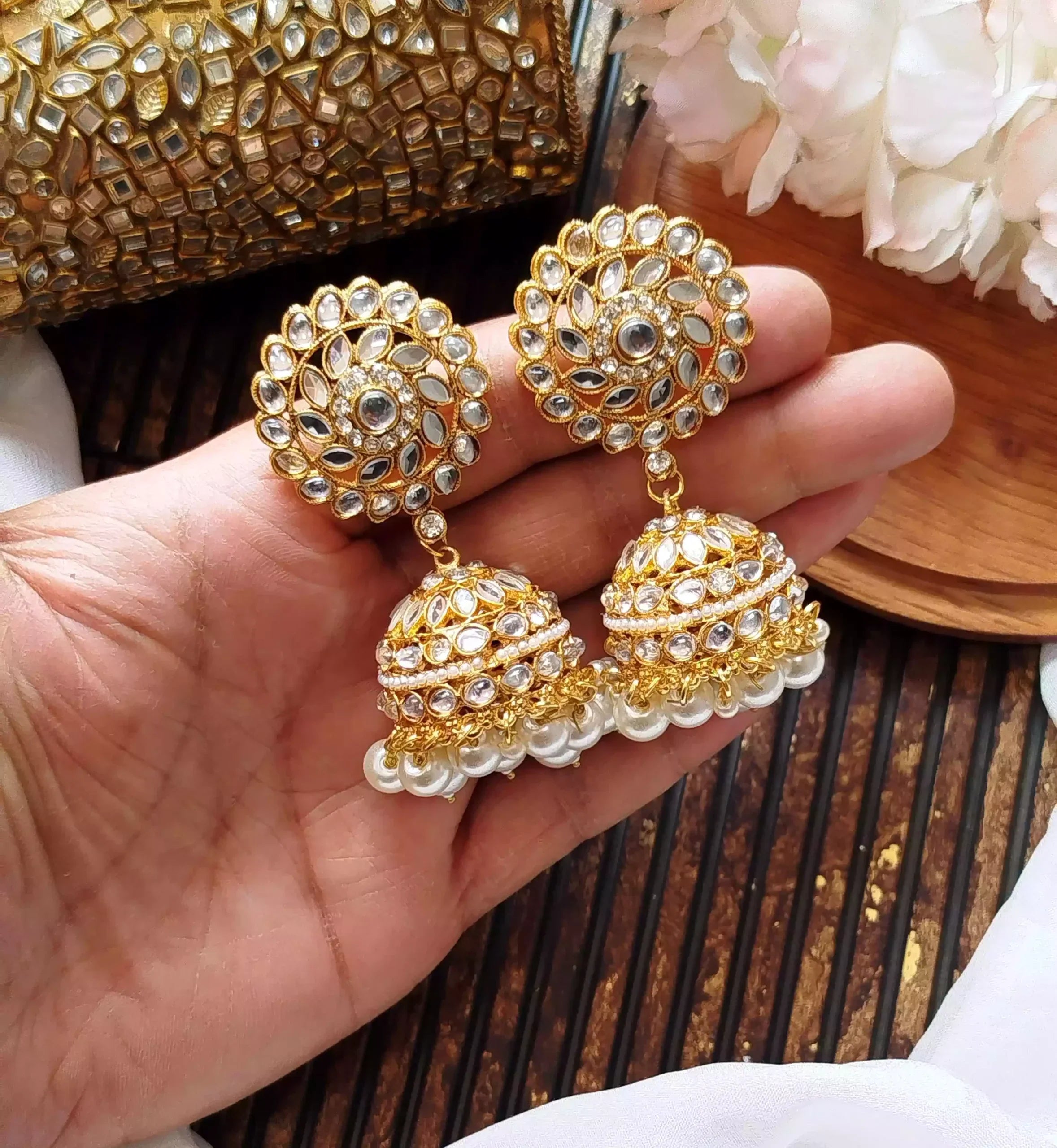 Kundan jhumki