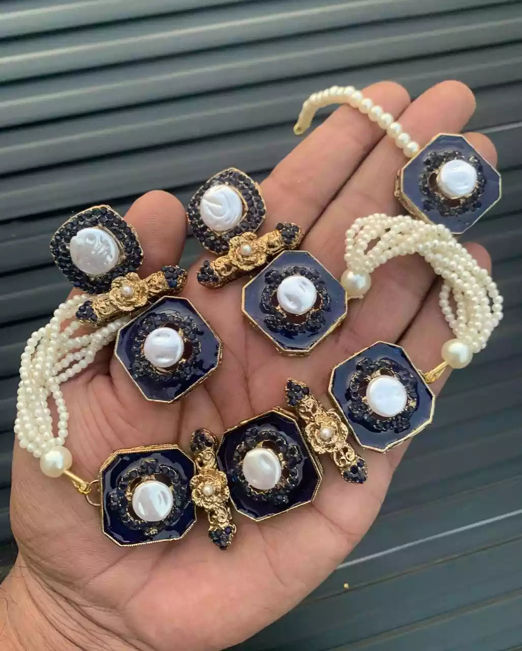 Turkish choker set
