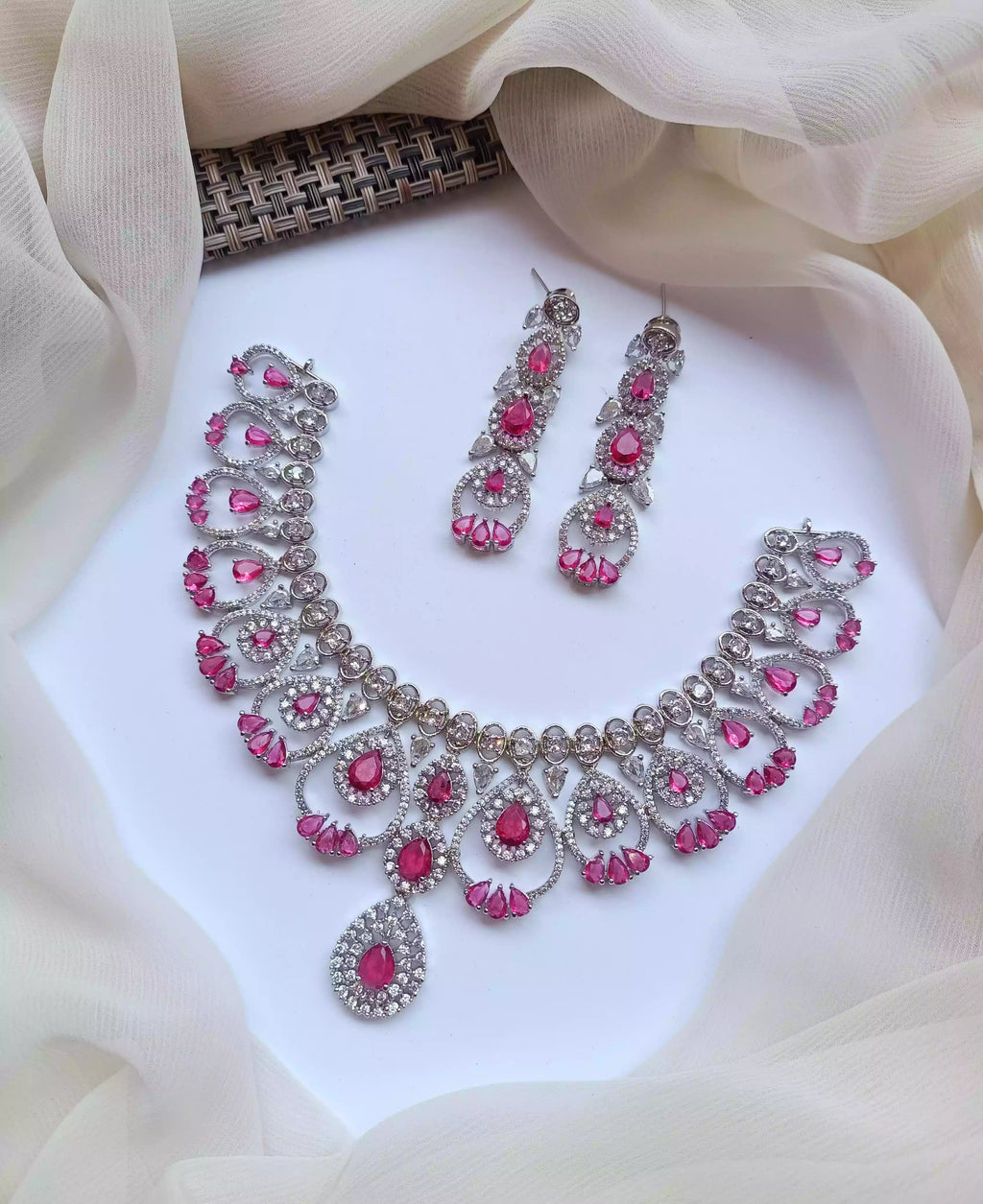 American diamond 1 carat set