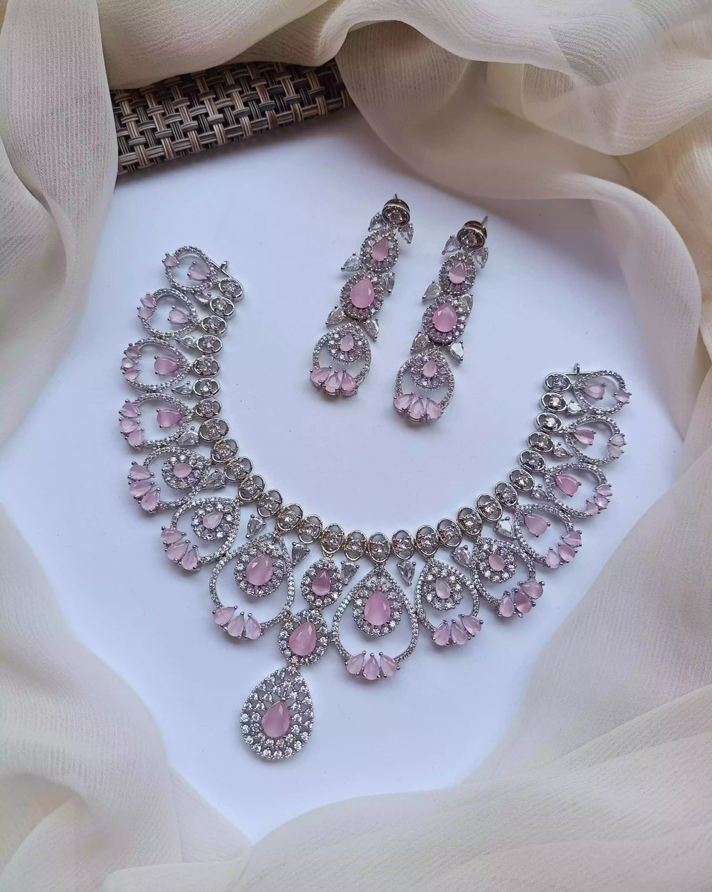 American diamond 1 carat set