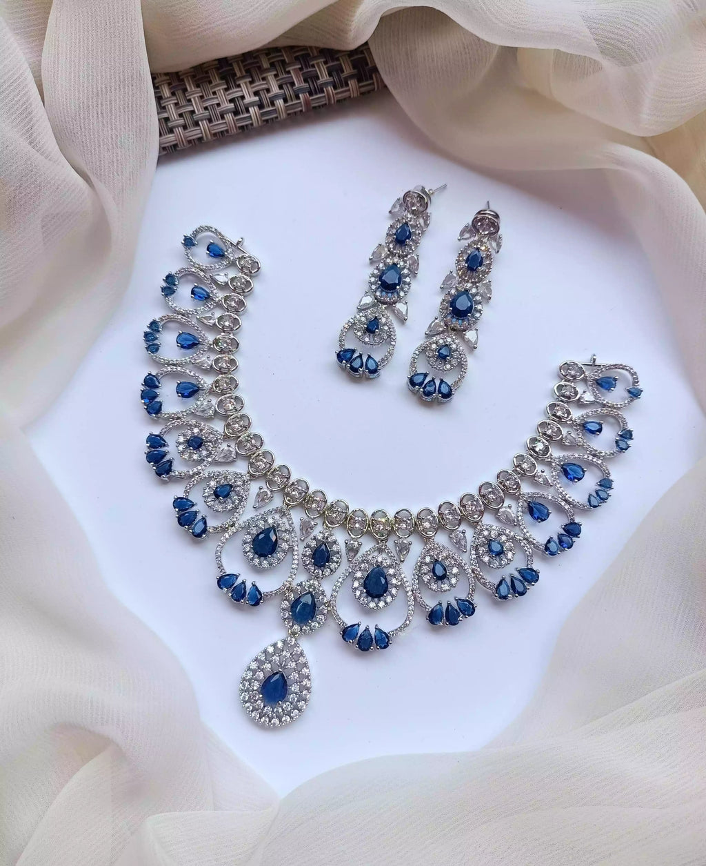 American diamond 1 carat set