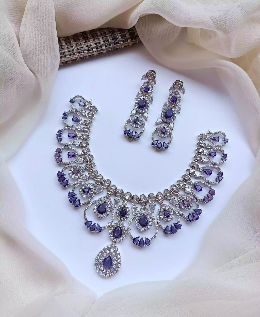 American diamond 1 carat set