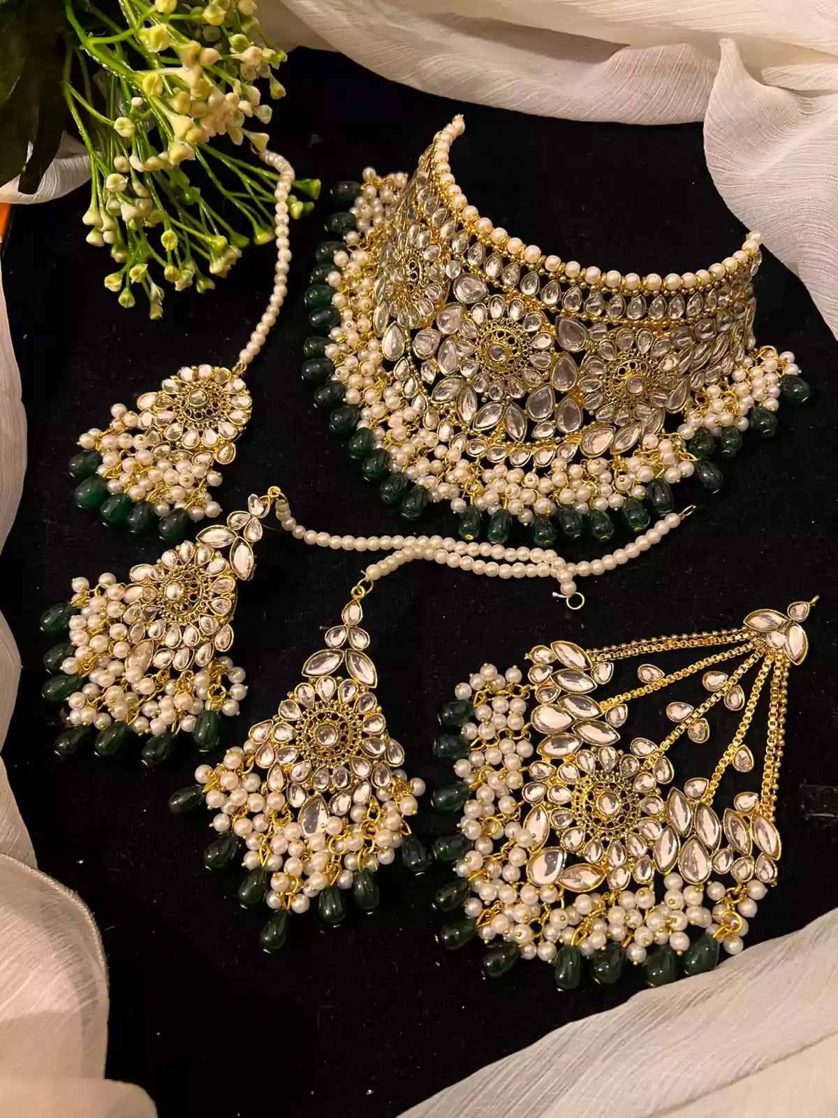 Kundan bridal set Main image