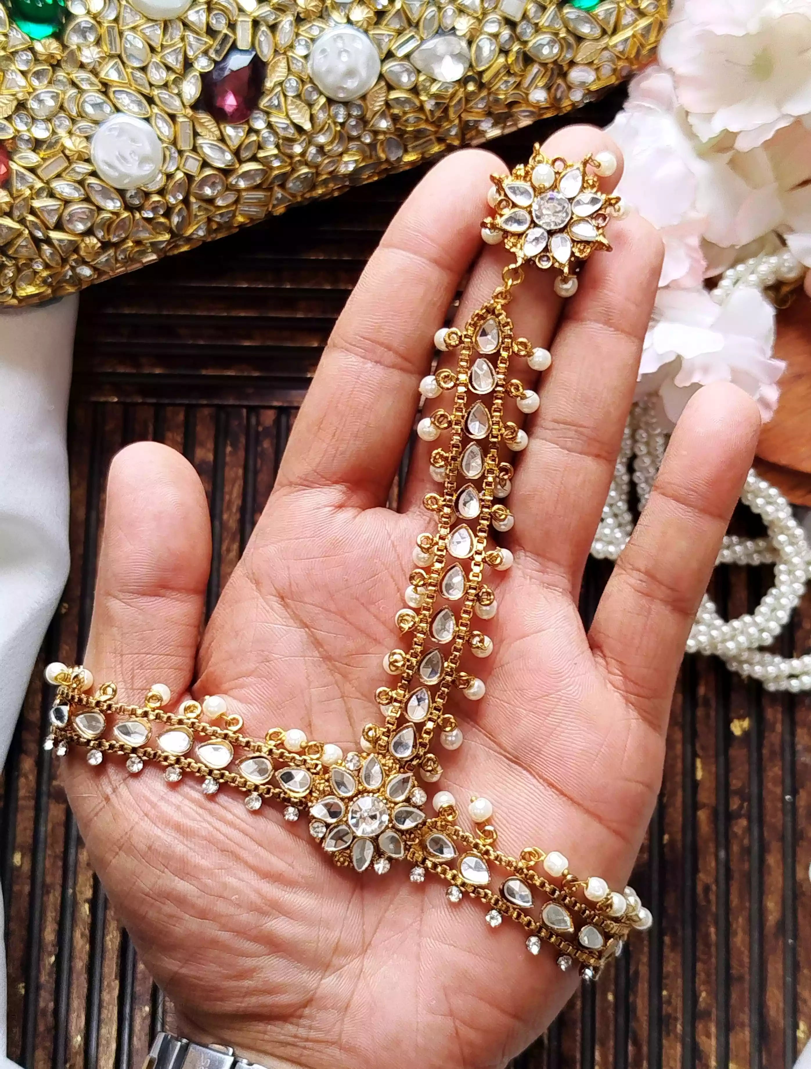 Kundan hand anja