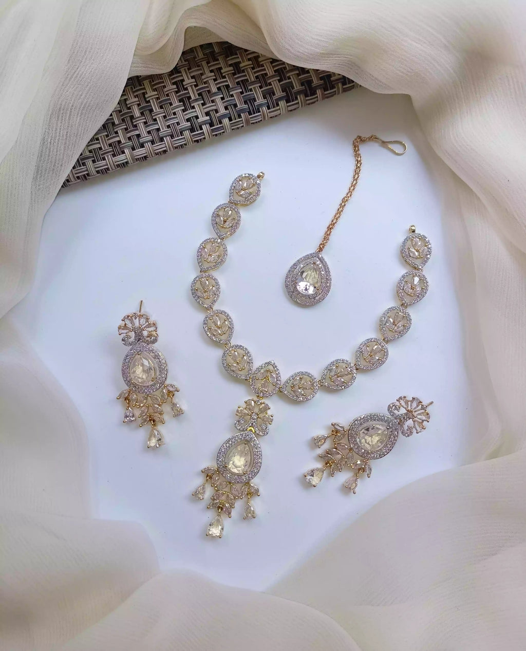 Indian zircon necklace set