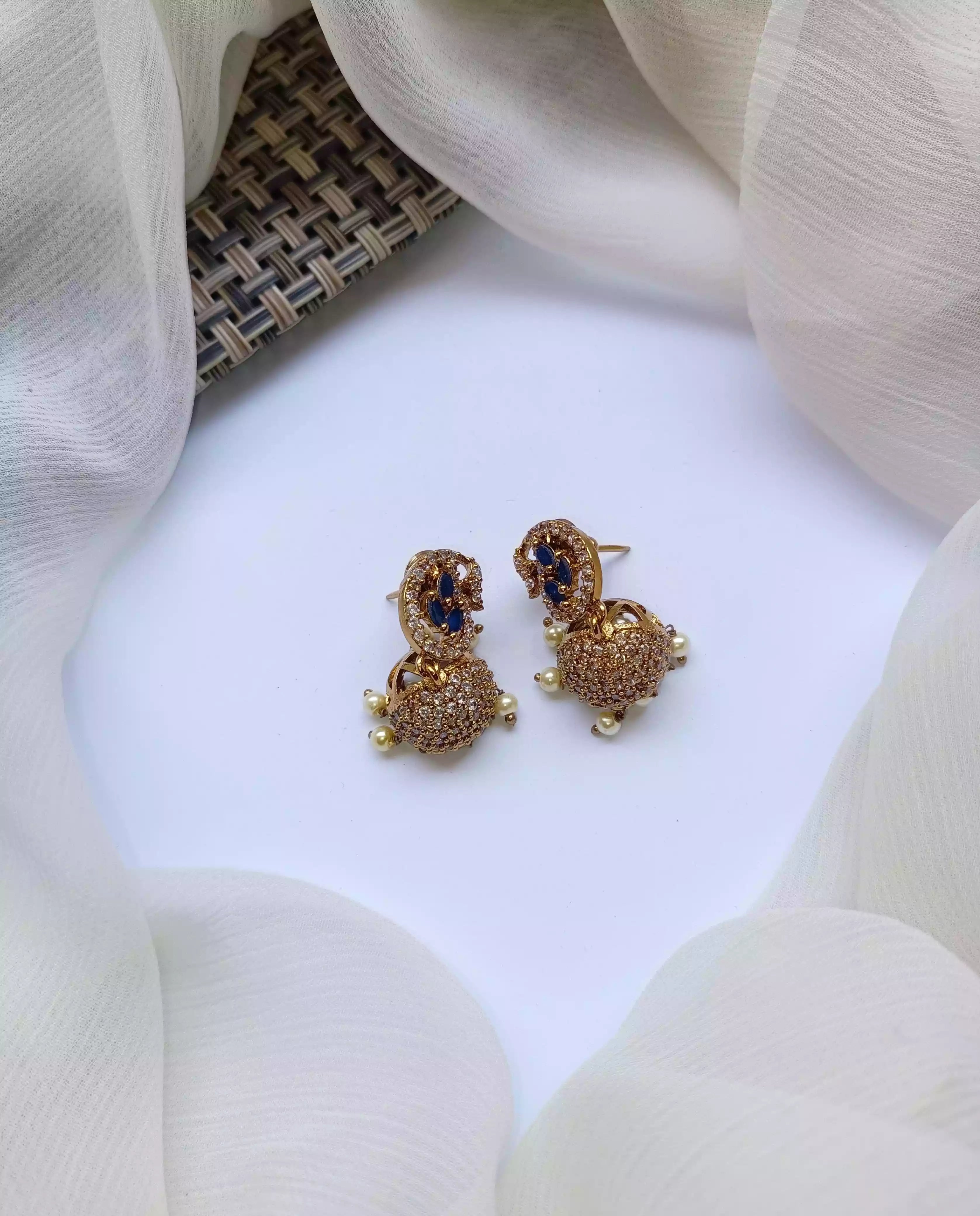 Micro zircon earrings