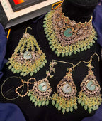 Handmade bridal set