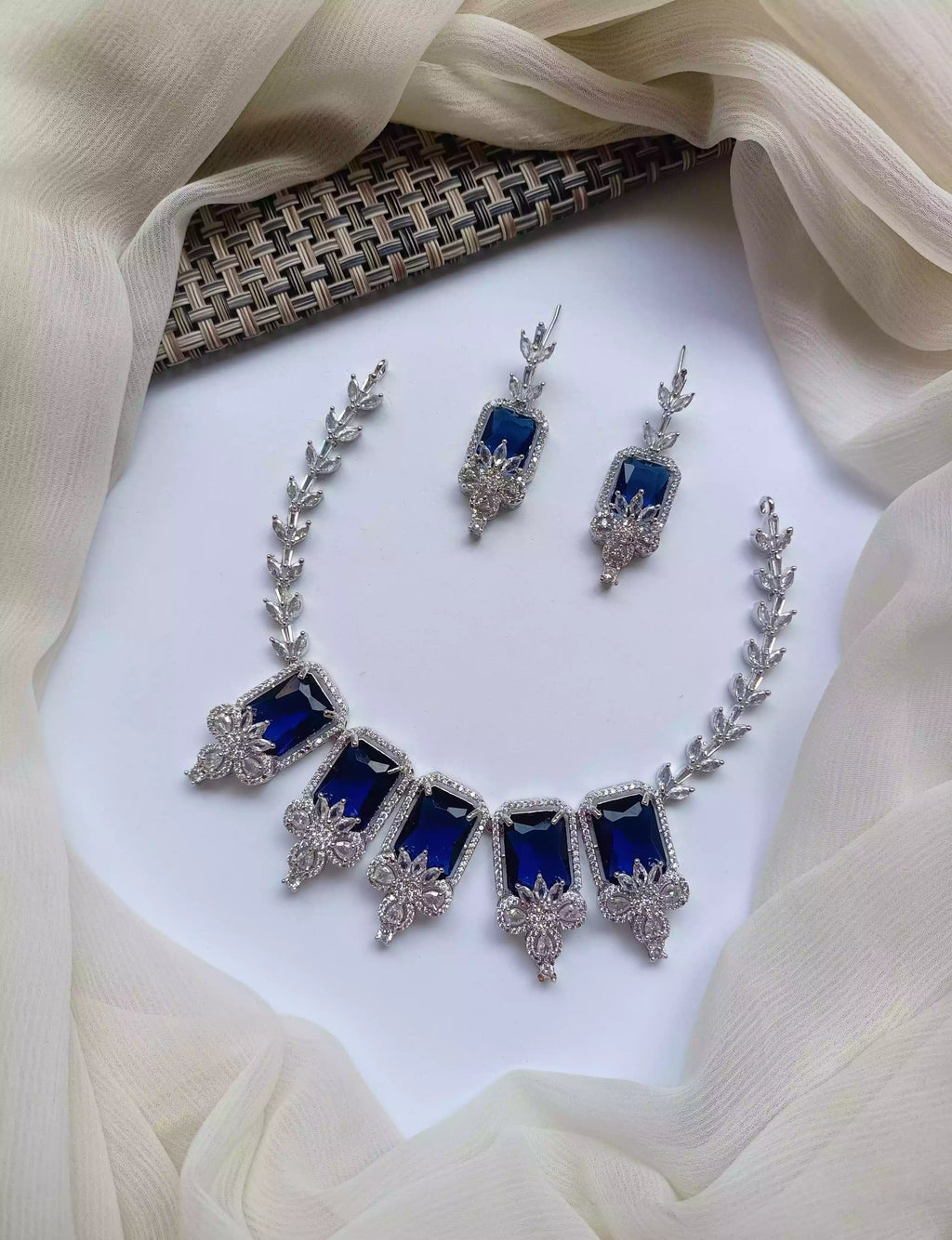 American diamond 1 carat set