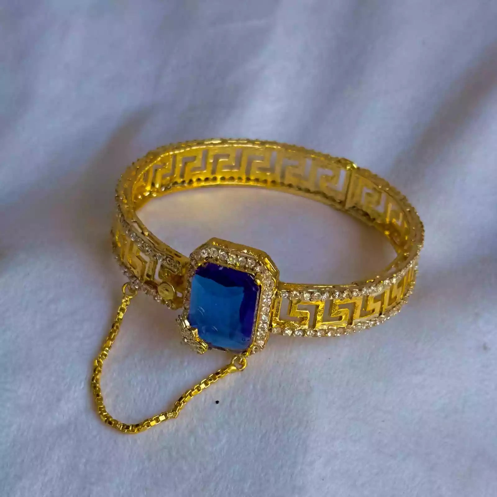 Gold plated openable kara Secondary image