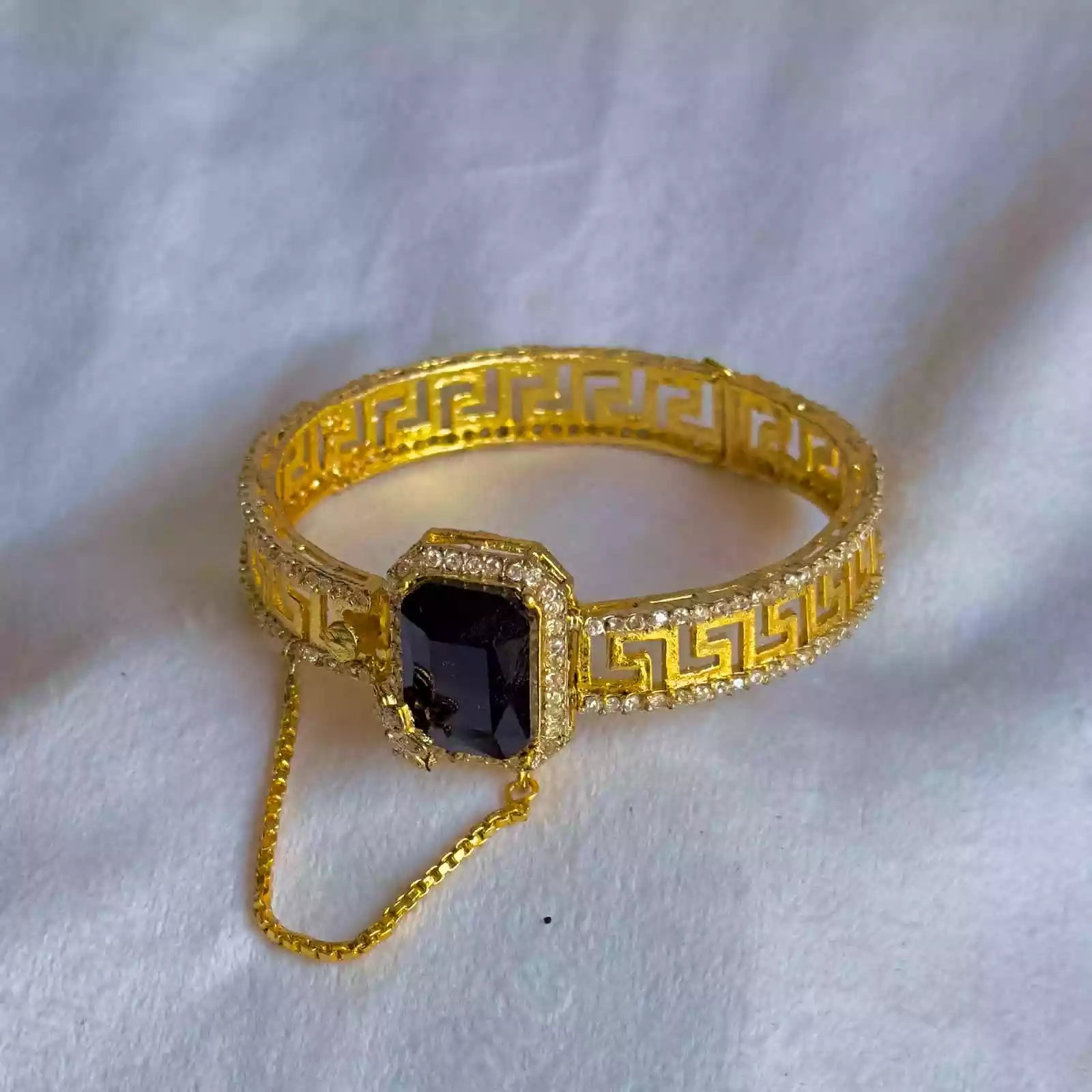 Gold plated openable kara