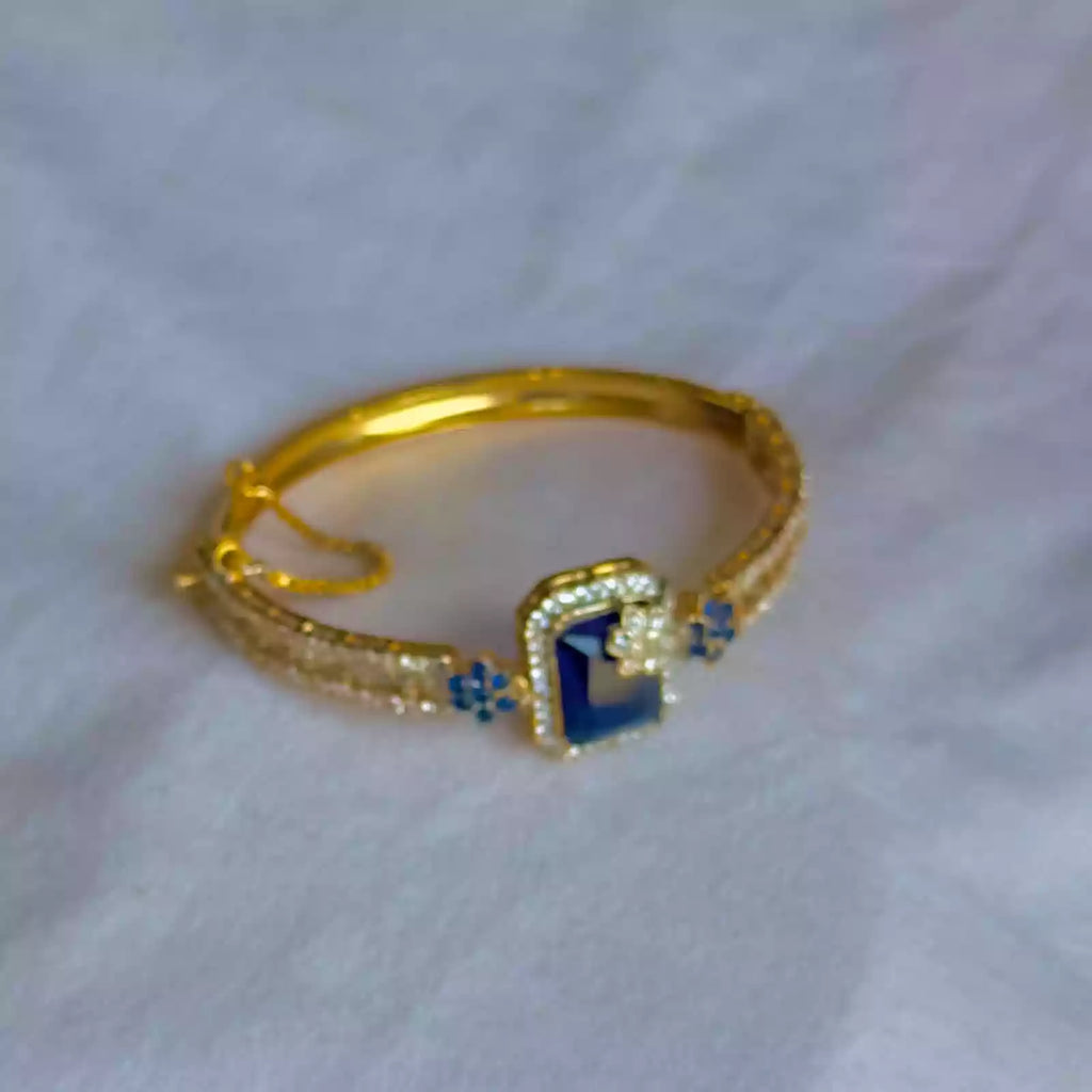 Gold plated openable kara