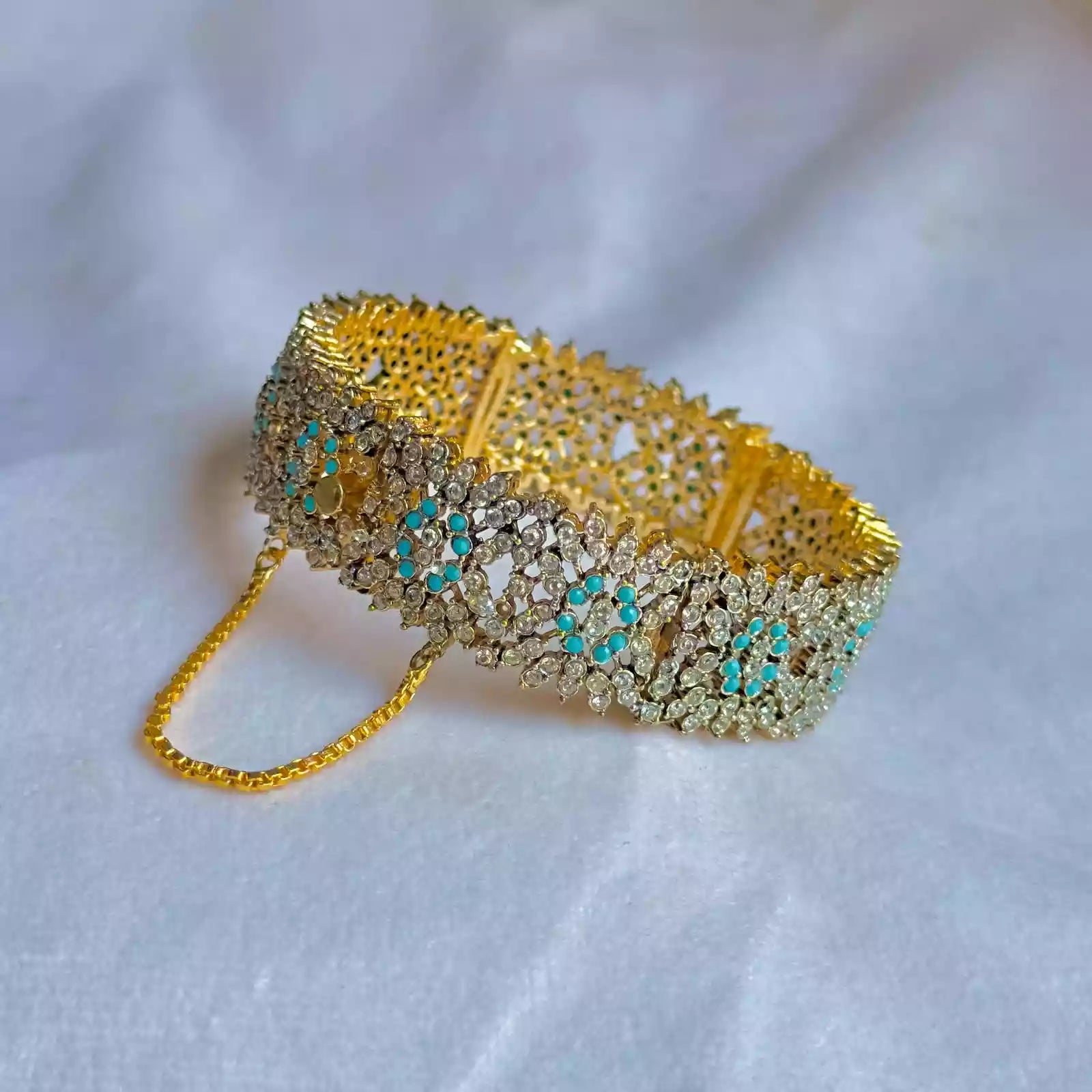 Zircon openable kara