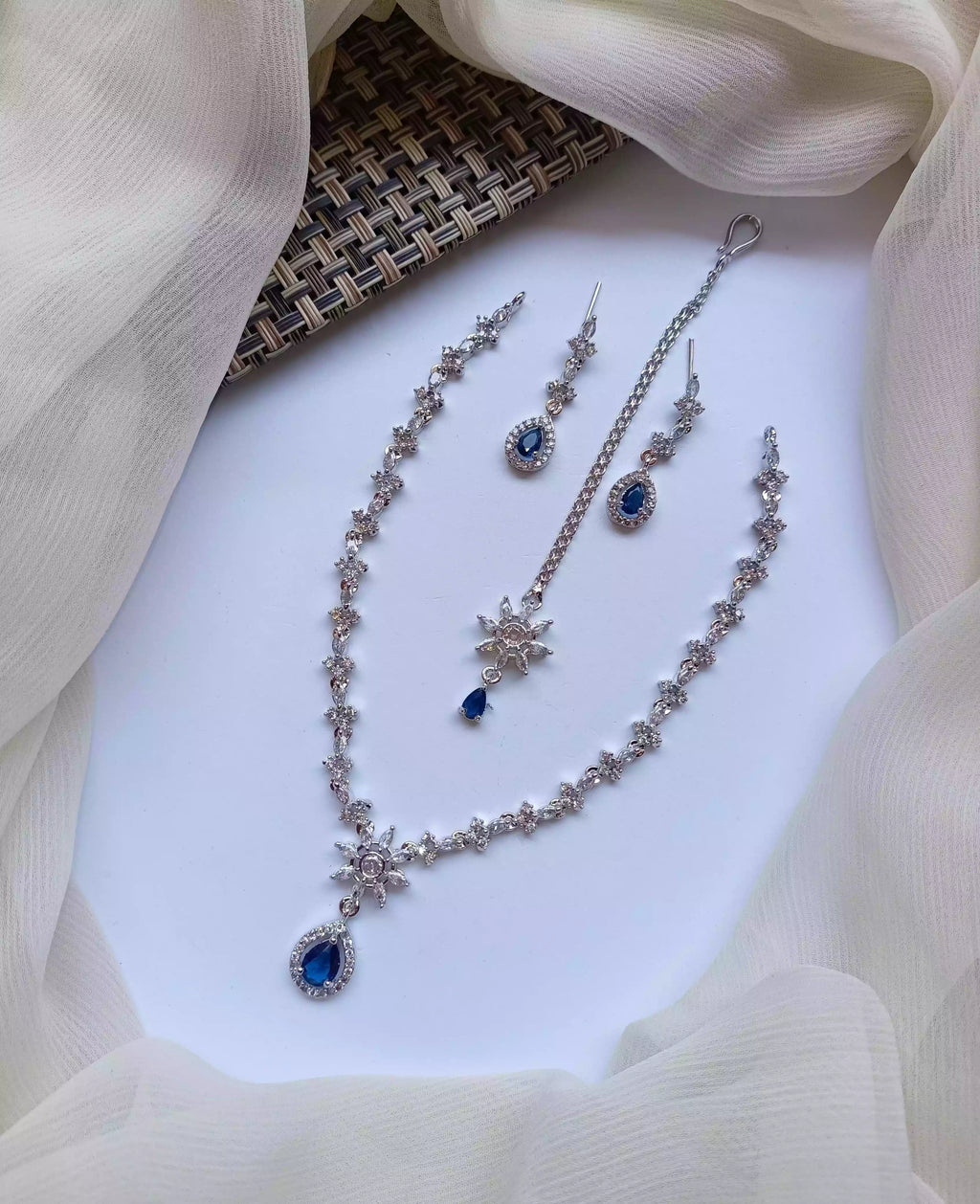 American diamond necklace set