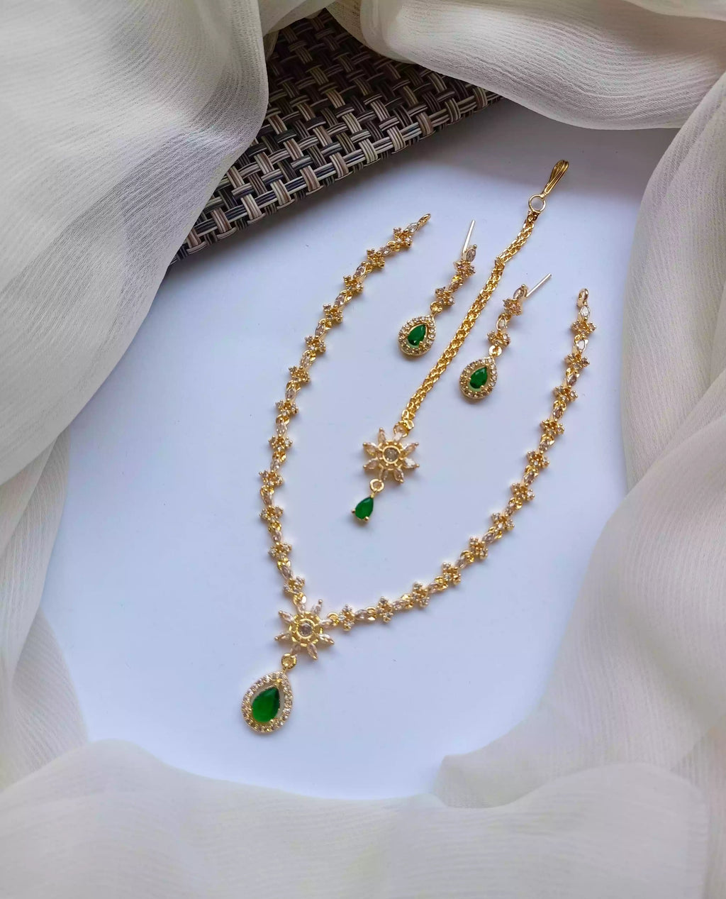 American diamond necklace set