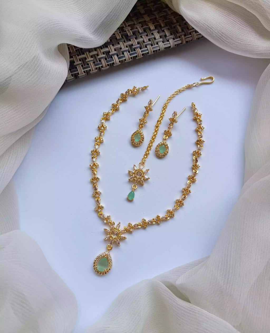 American diamond necklace set