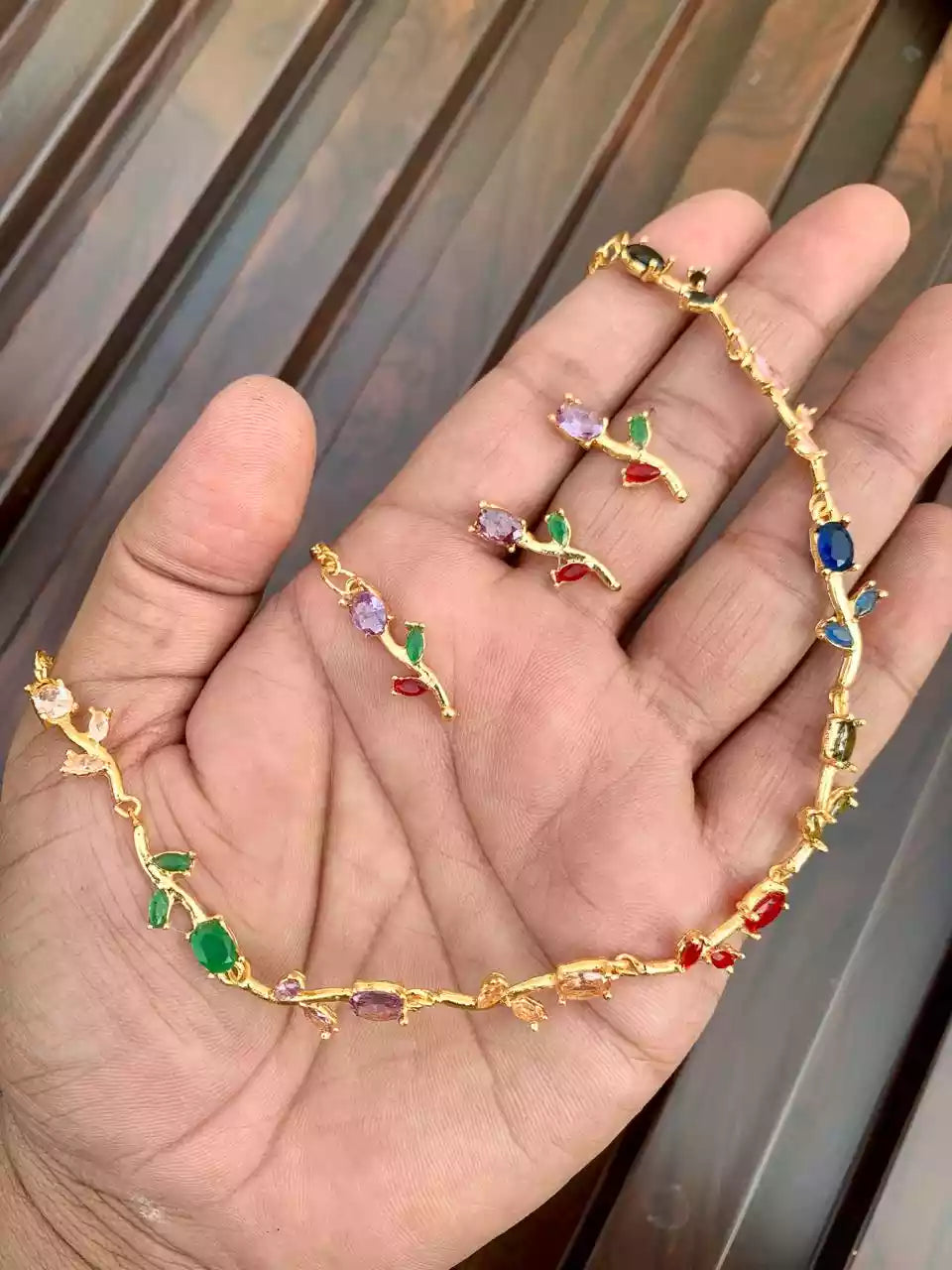 Tulip necklace set