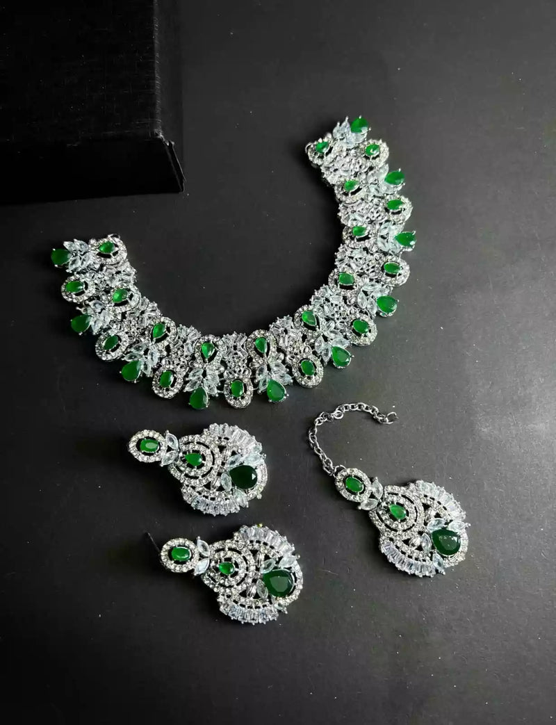 Heavy bridal set with teeka