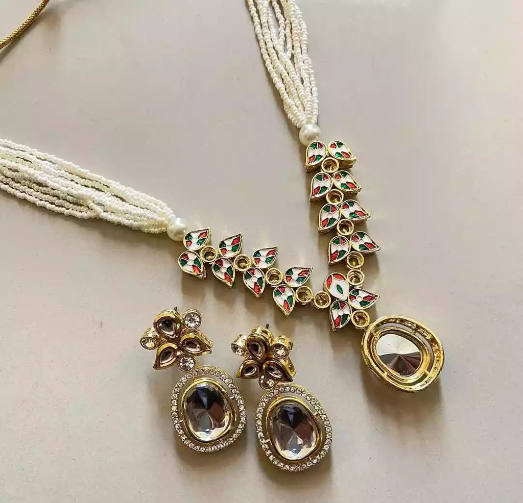 Kundan choker set