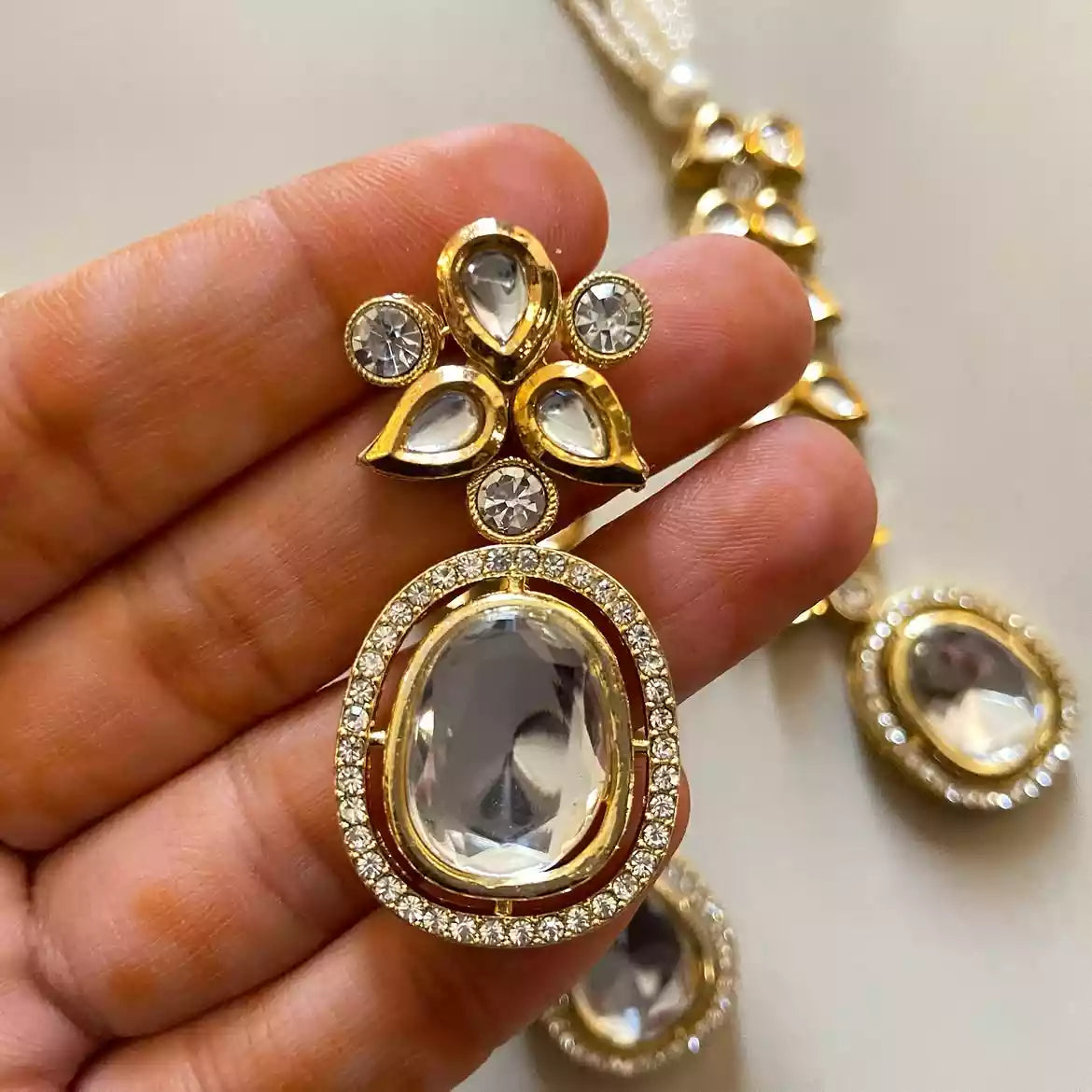 Kundan choker set