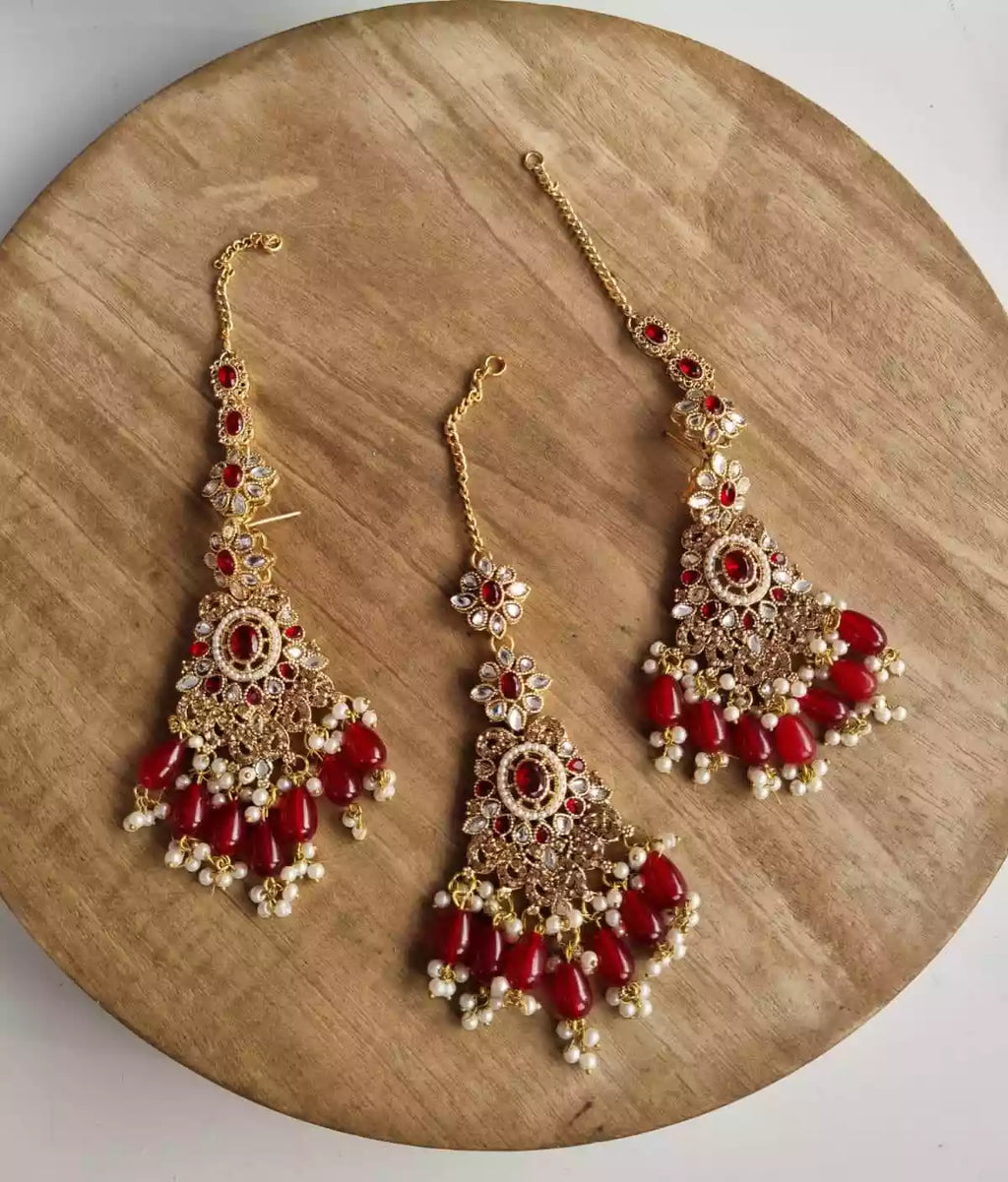 Zircon earrings teeka