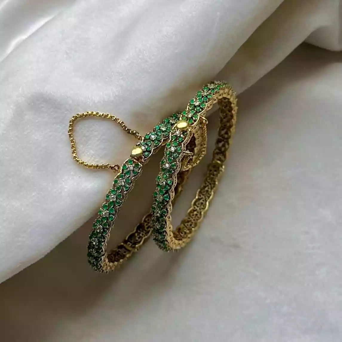 Zircon jarao bangle pair Secondary image