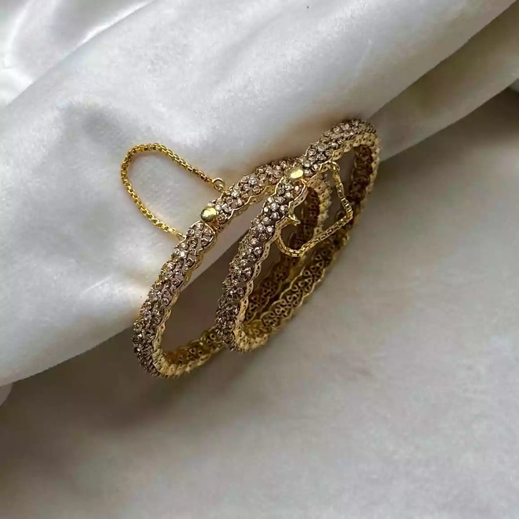 Zircon jarao bangle pair