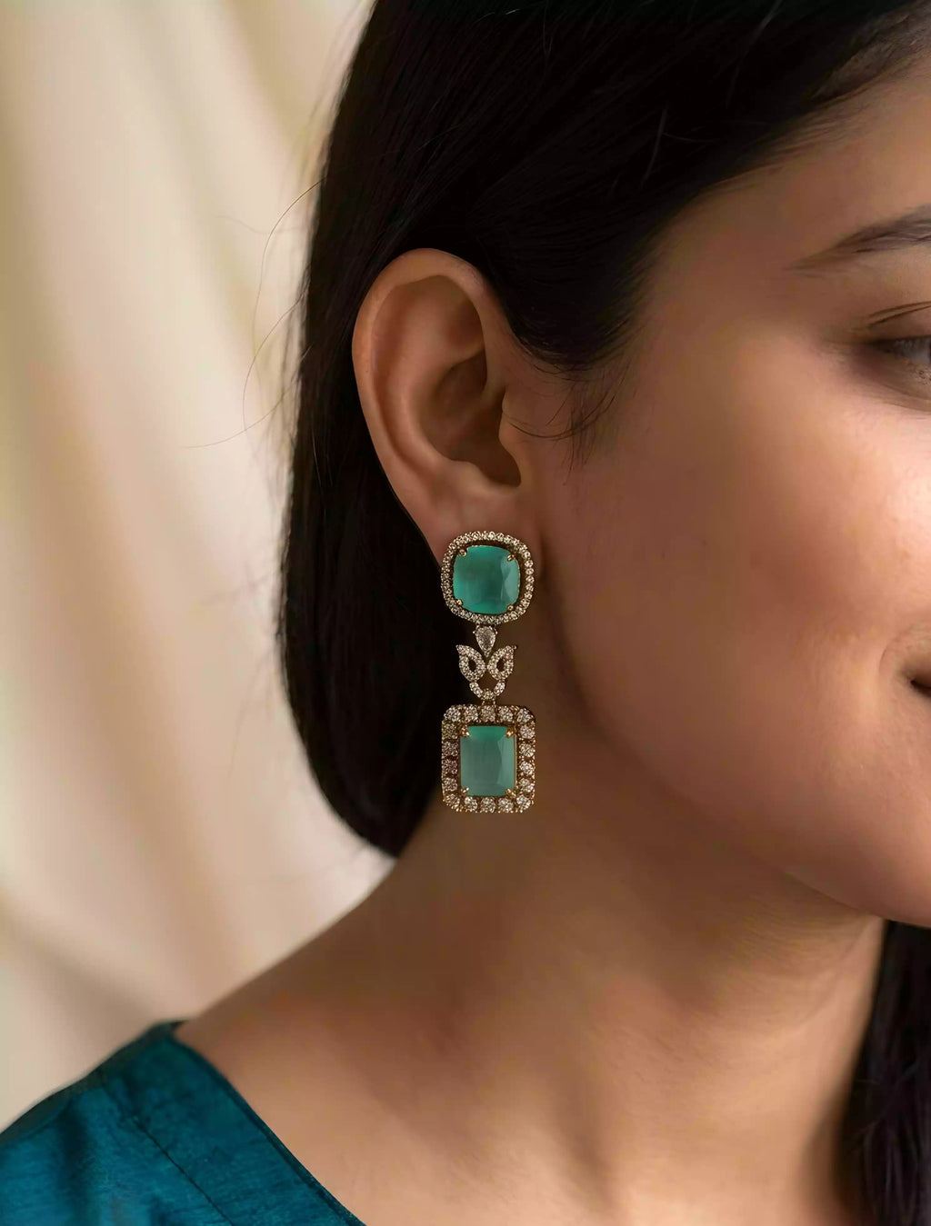 AD zircon earrings