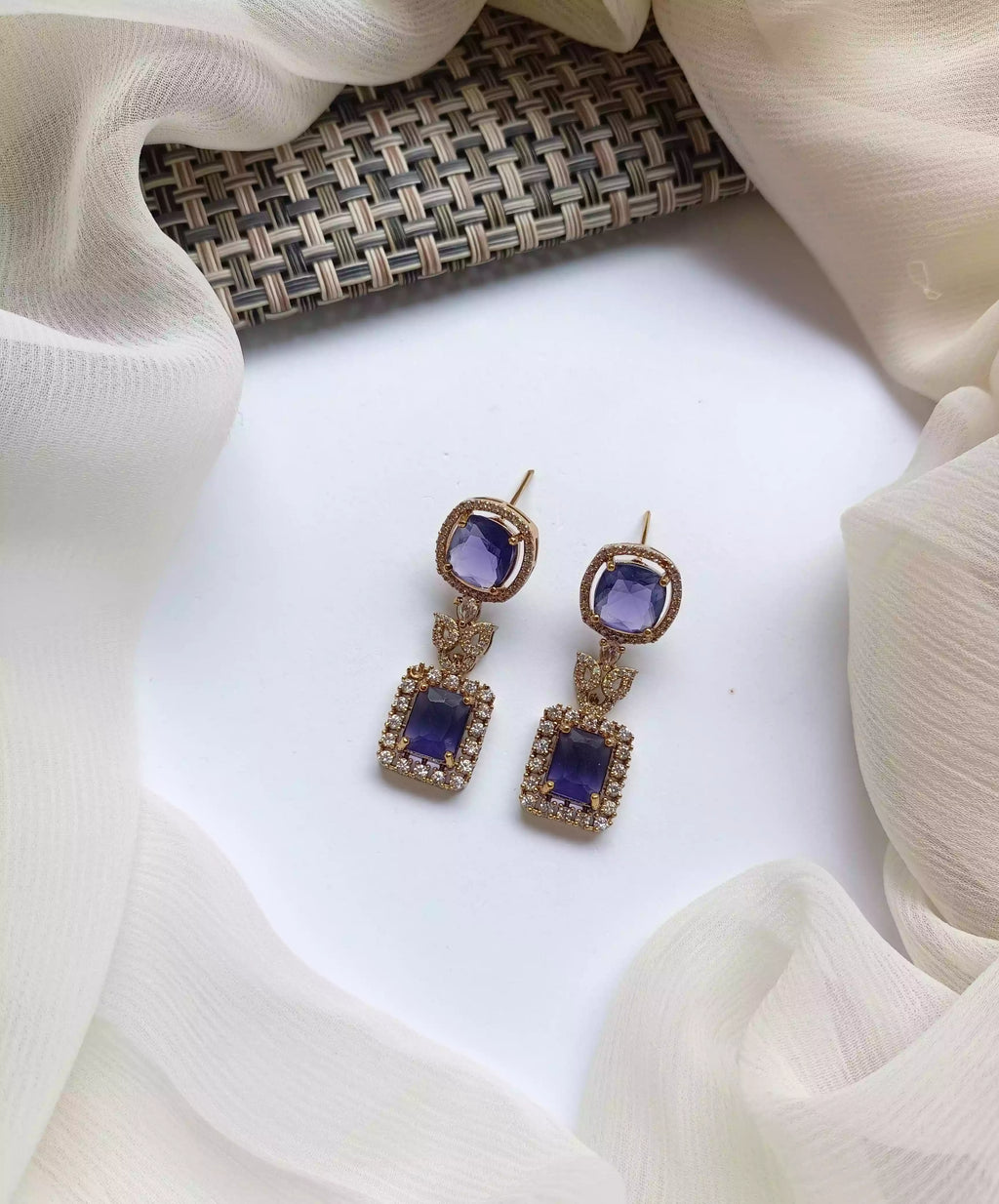 AD zircon earrings