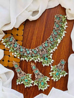 Heavy pearl necklace set