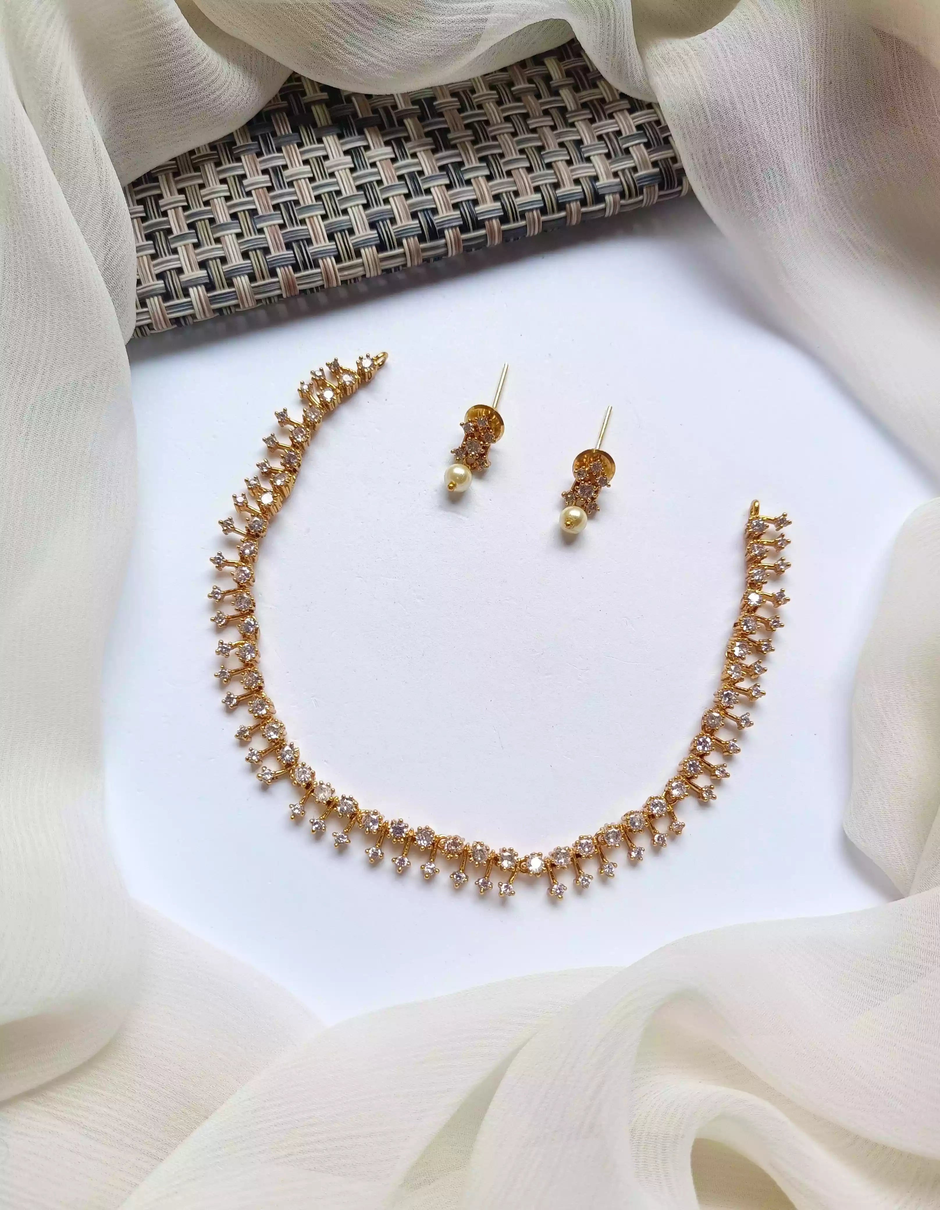 Zircon necklace set Main image