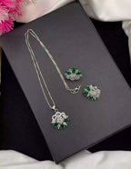 AD zircon pendant set