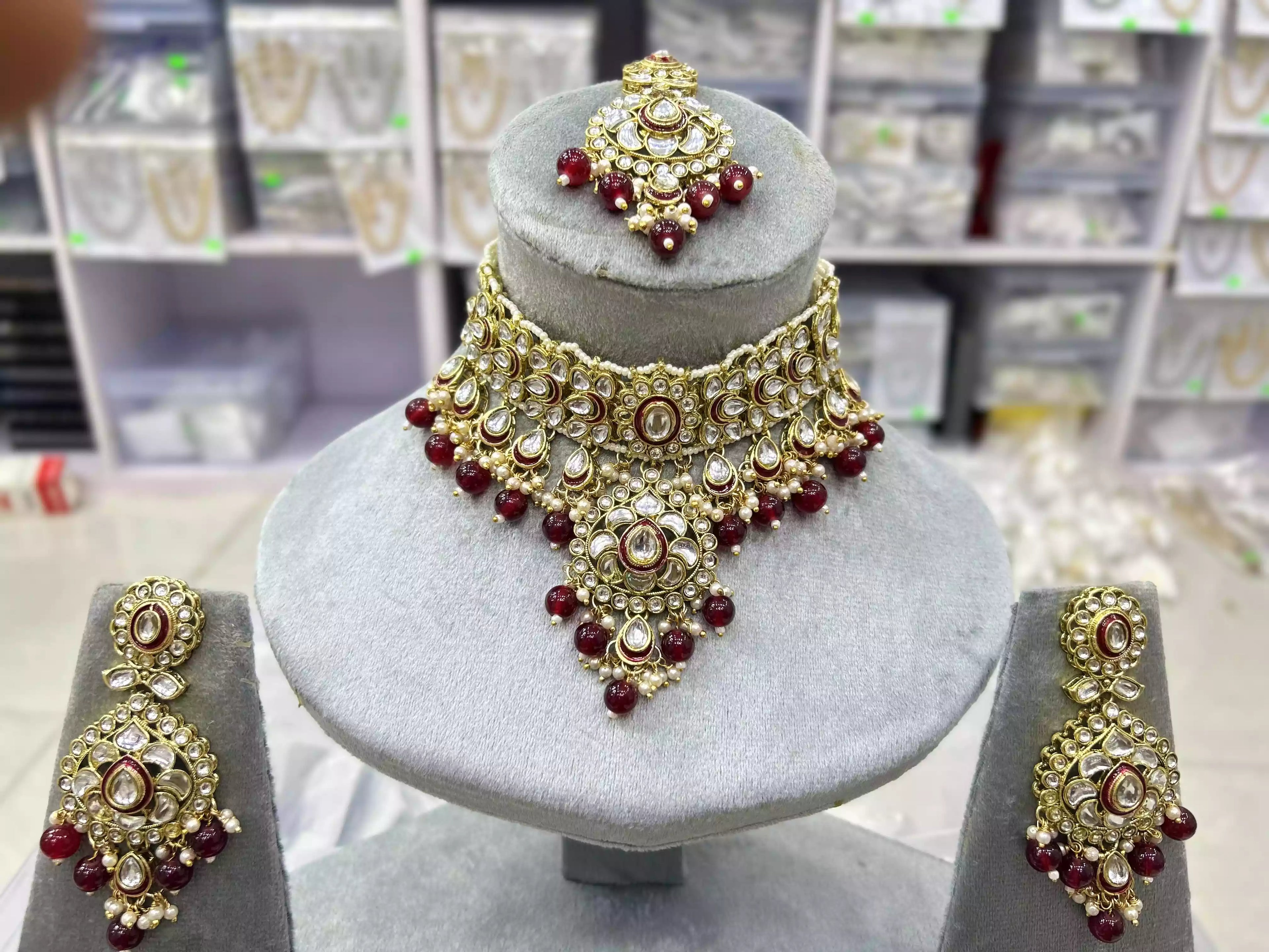 Indian kundan bridal set