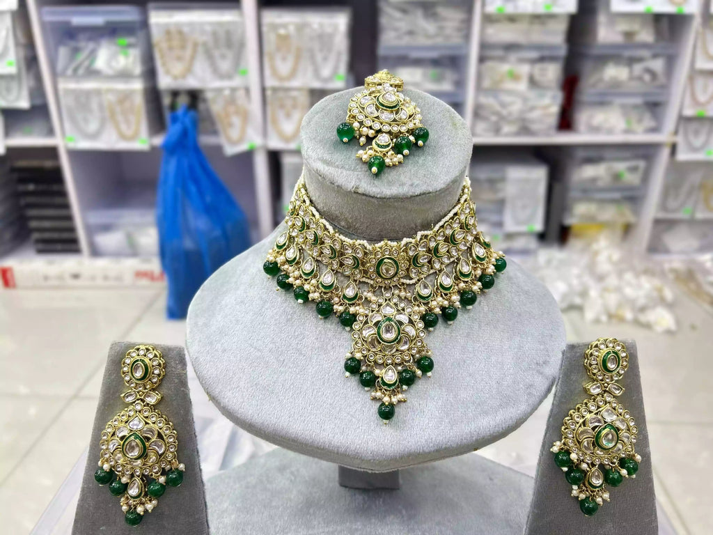 Indian kundan bridal set