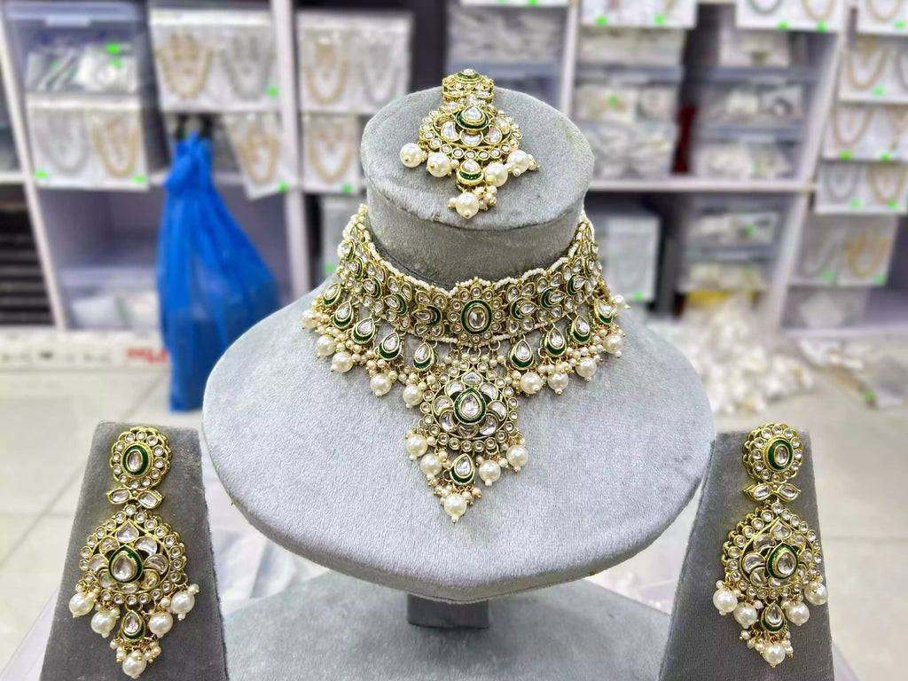 Indian kundan bridal set