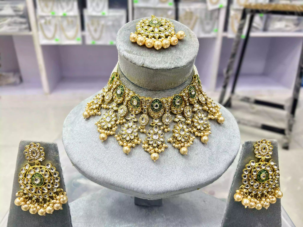 Indian kundan full neck bridal set