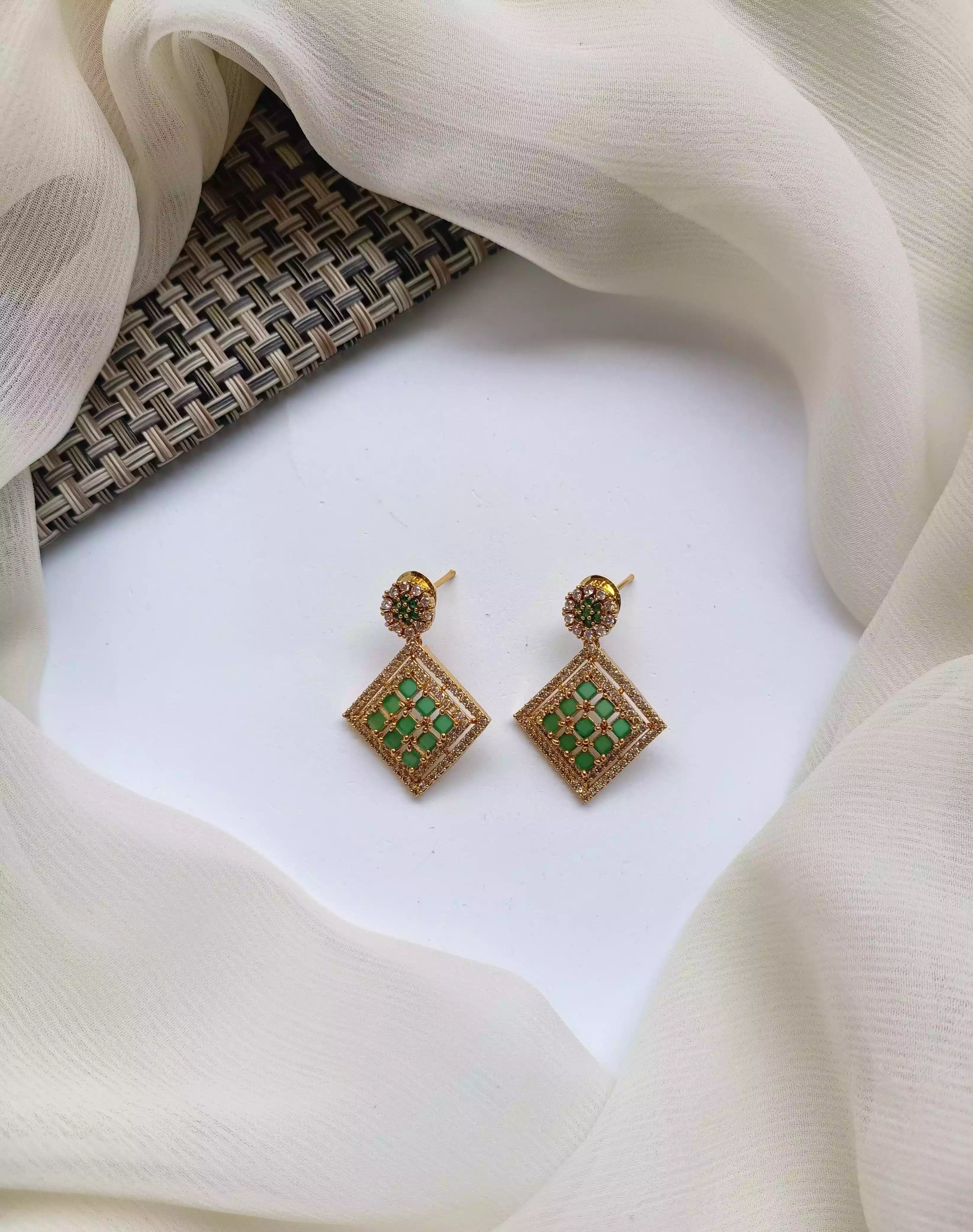 Zircon earrings