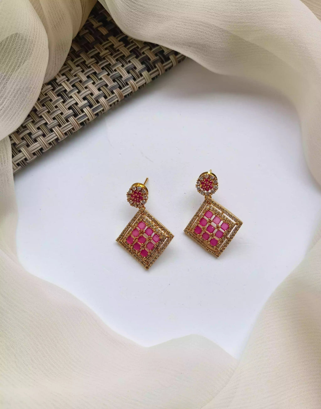 Zircon earrings