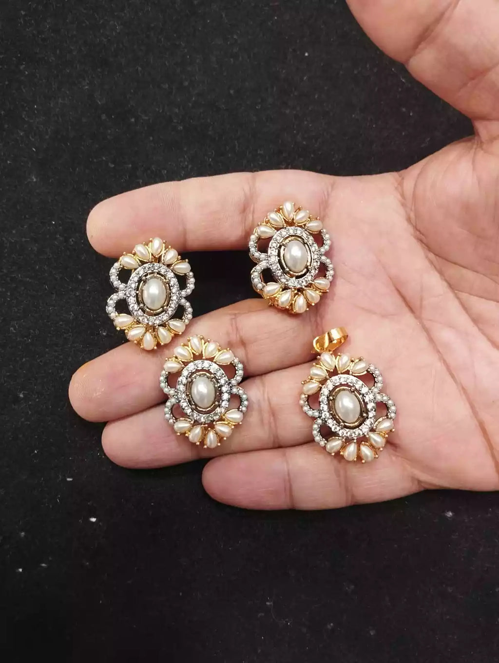Rp jarao pendant set