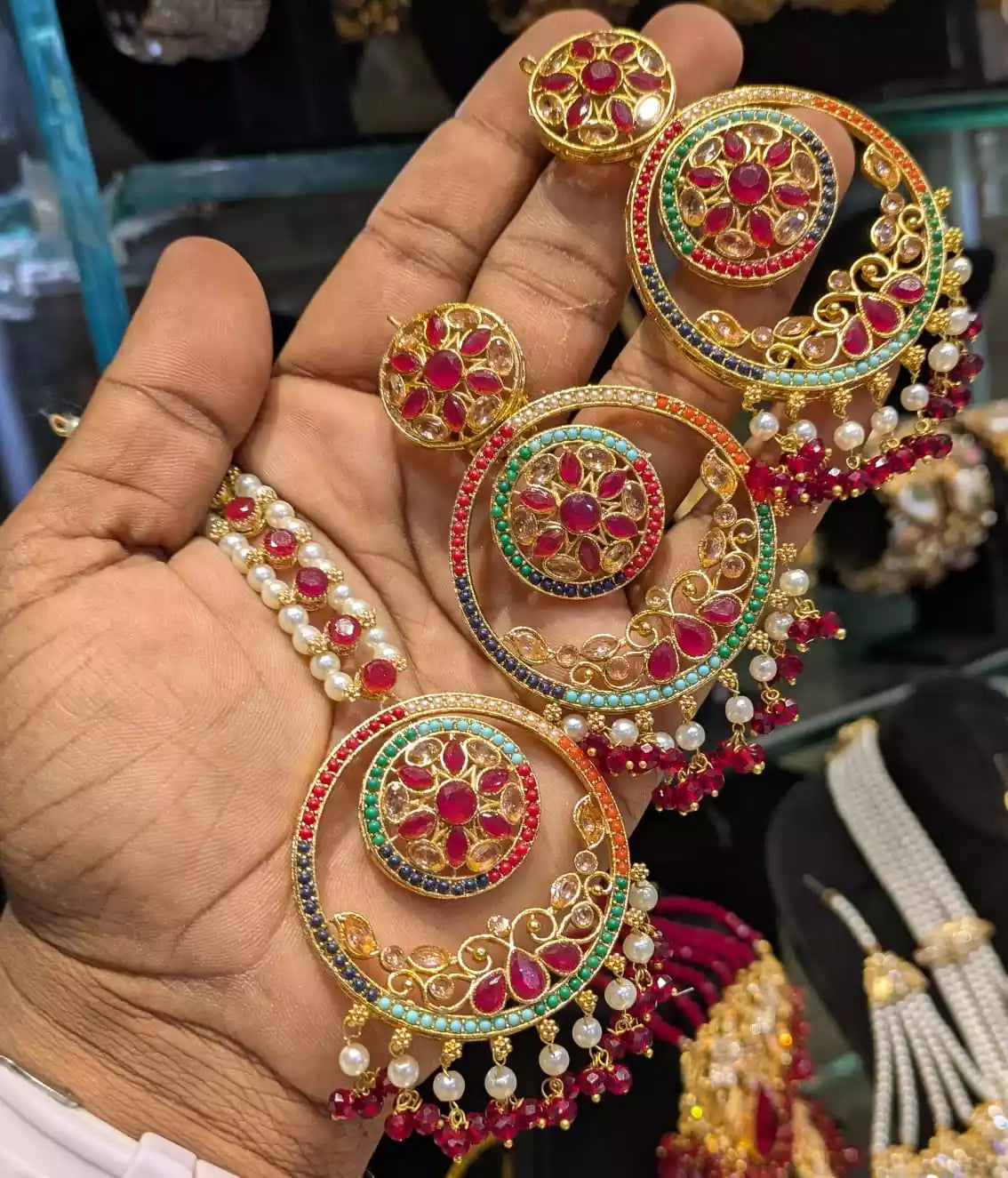 Noratan earrings with teeka