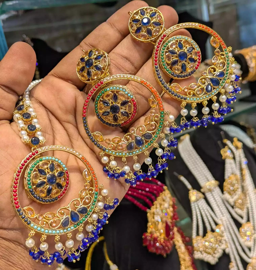 Noratan earrings with teeka