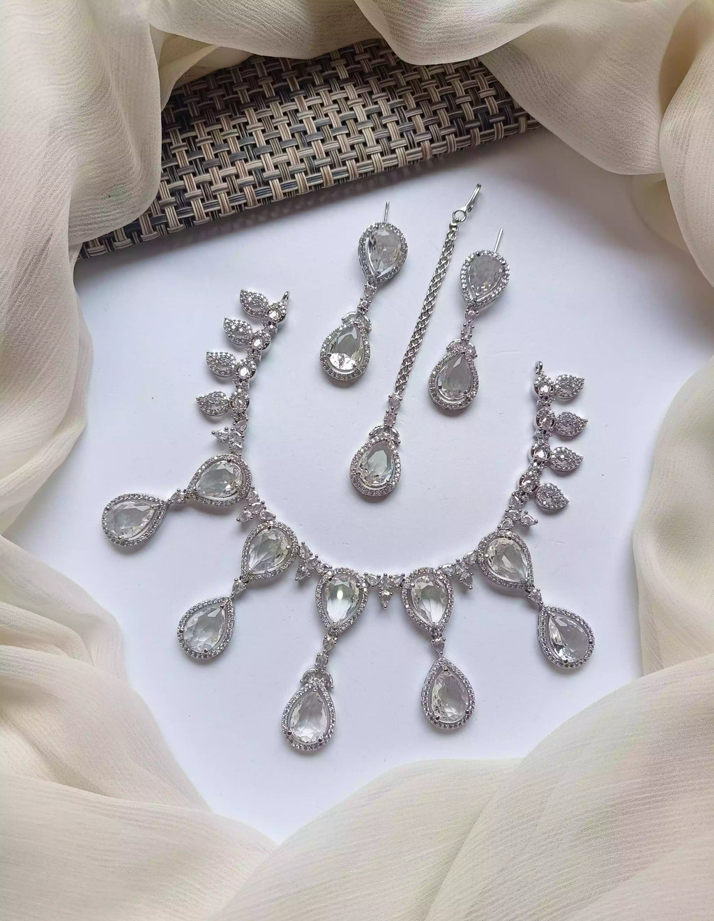 American diamond necklace set