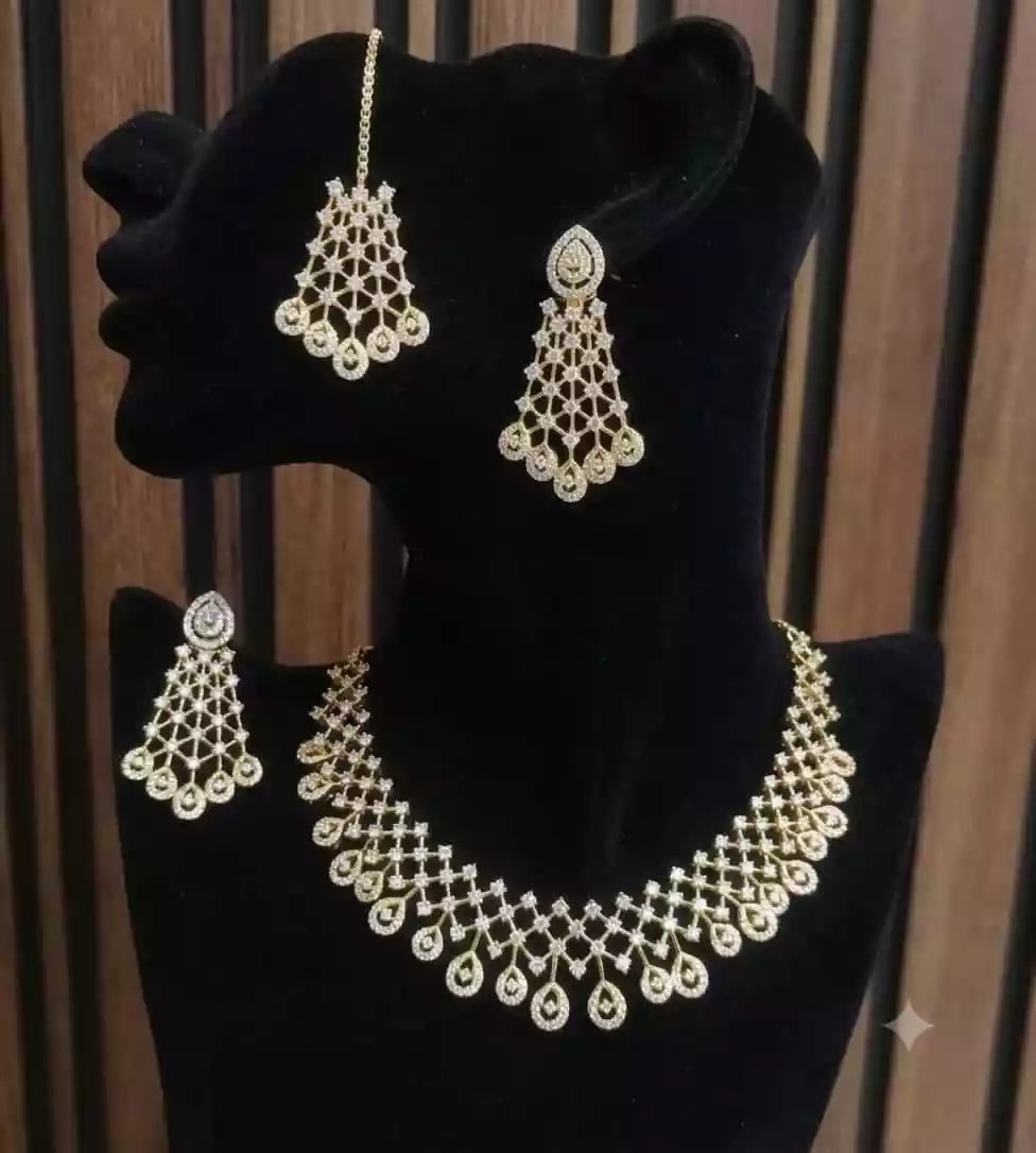 Indian zircon necklace set Main image